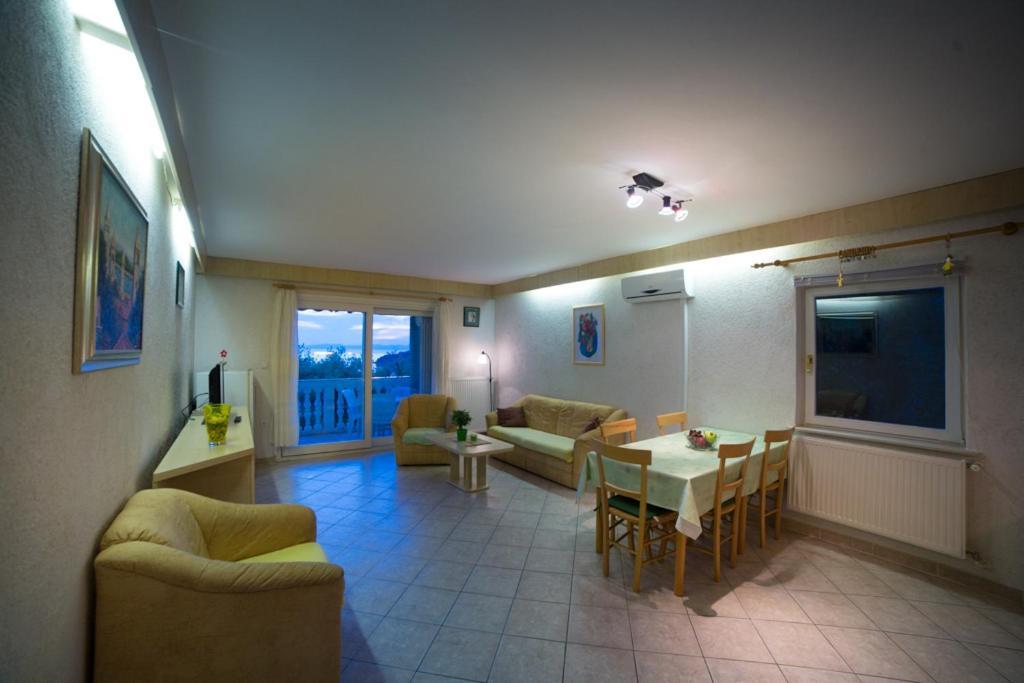 Apartmani Fuza Rab Супетарска-Драга Экстерьер фото